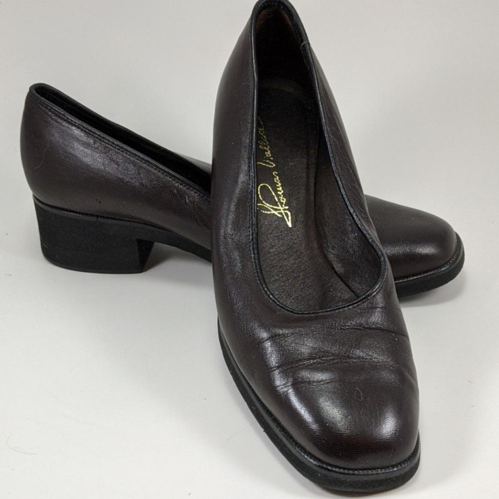 🇨🇦 (Sz 8.5M) 1995 Thomas Wallace (Canadian Made)